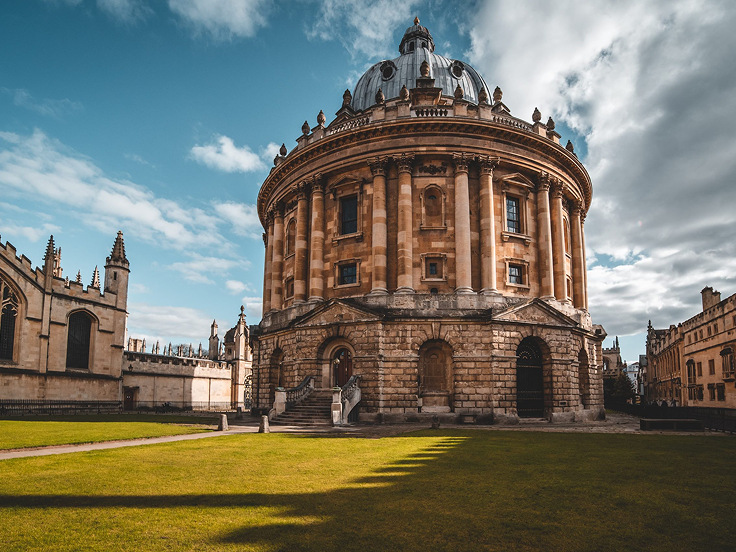 Explore Oxford or Cambridge