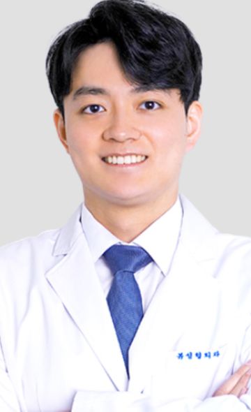 Dr. Cho Jin Woo