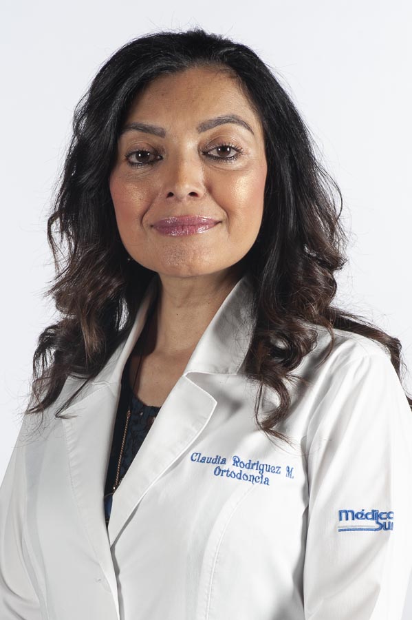 Dr. Claudia Rodríguez Mendoza