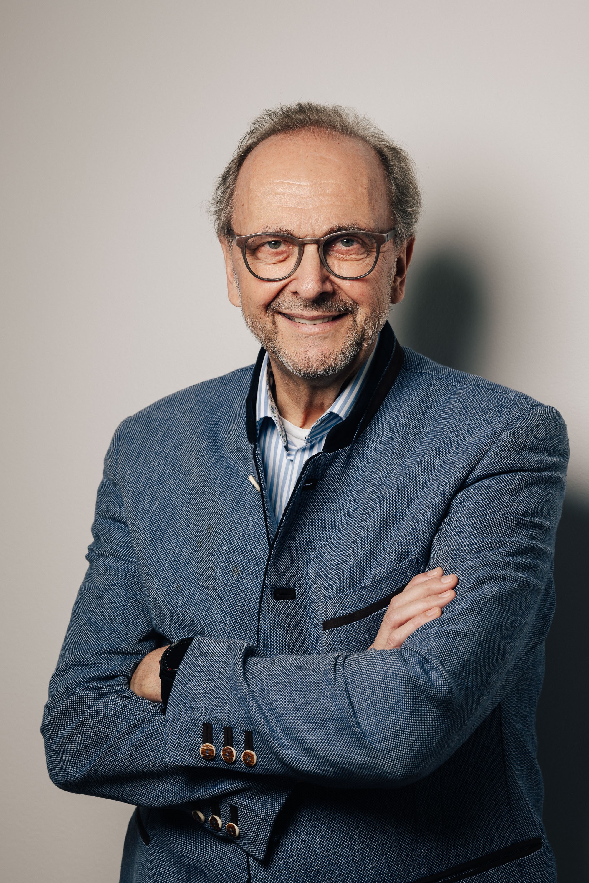 Prof. Dr. Daniel Buser