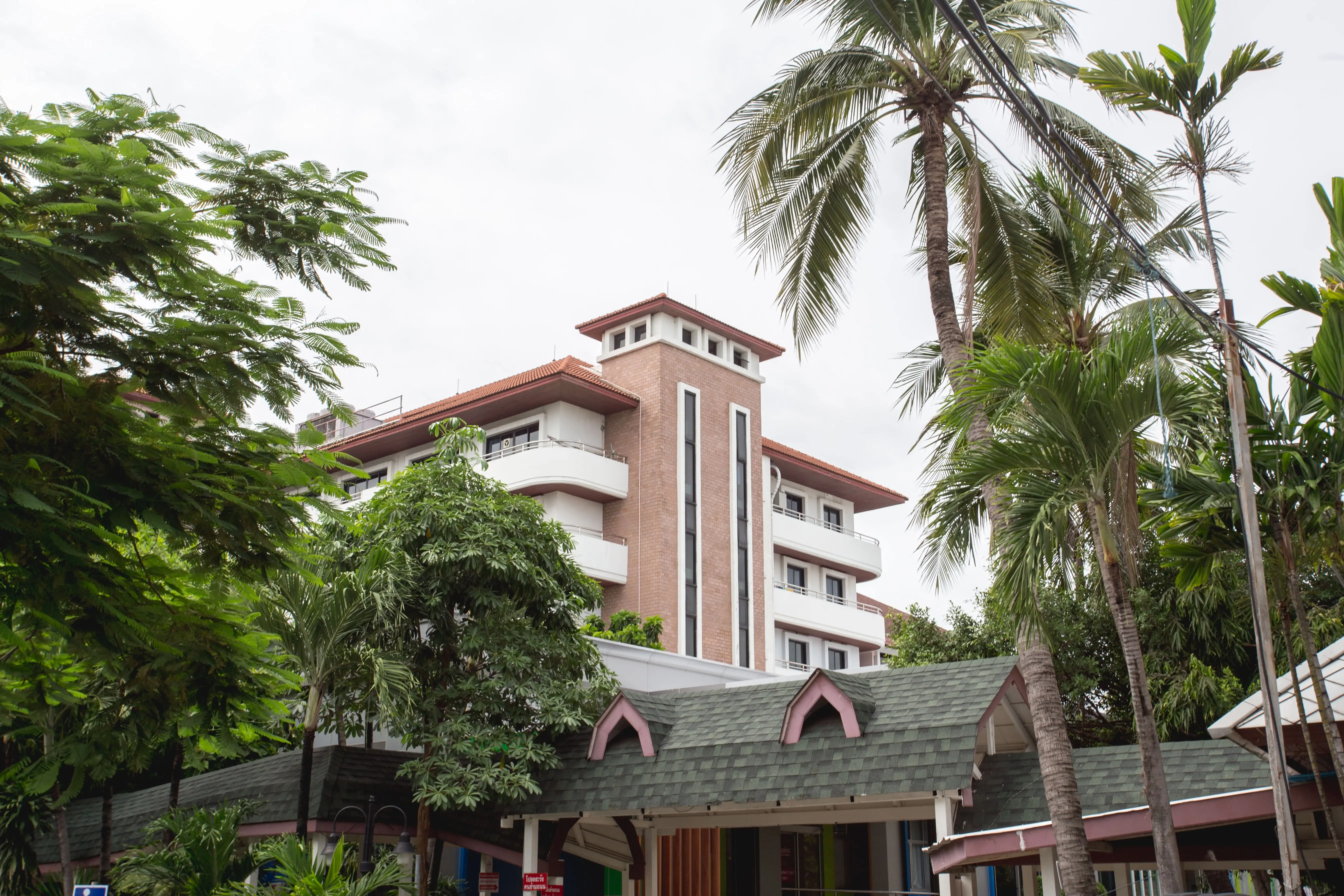 B.Care Medical Center - Image 2