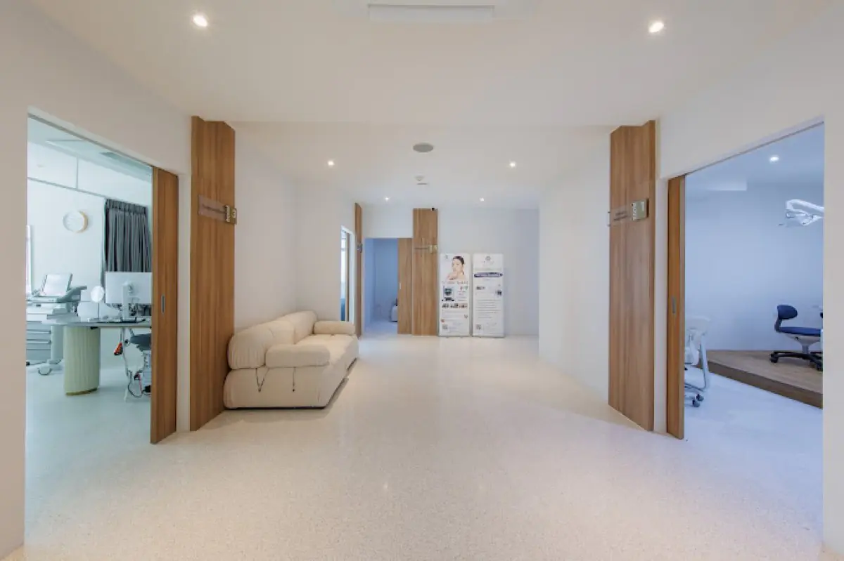 Dr. Chen Surgery Hospital International Center - Image 3