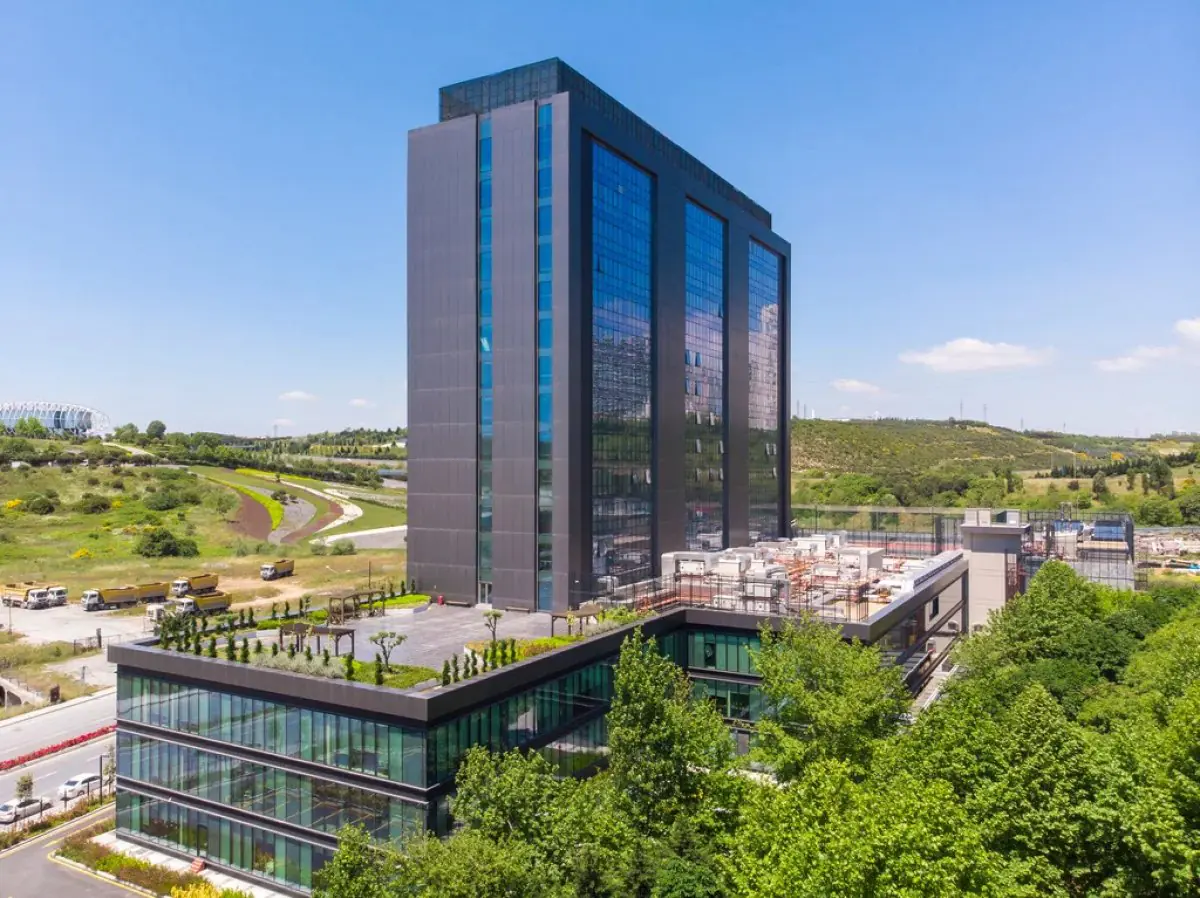 Dr. Salih Onur Basat - Image 1