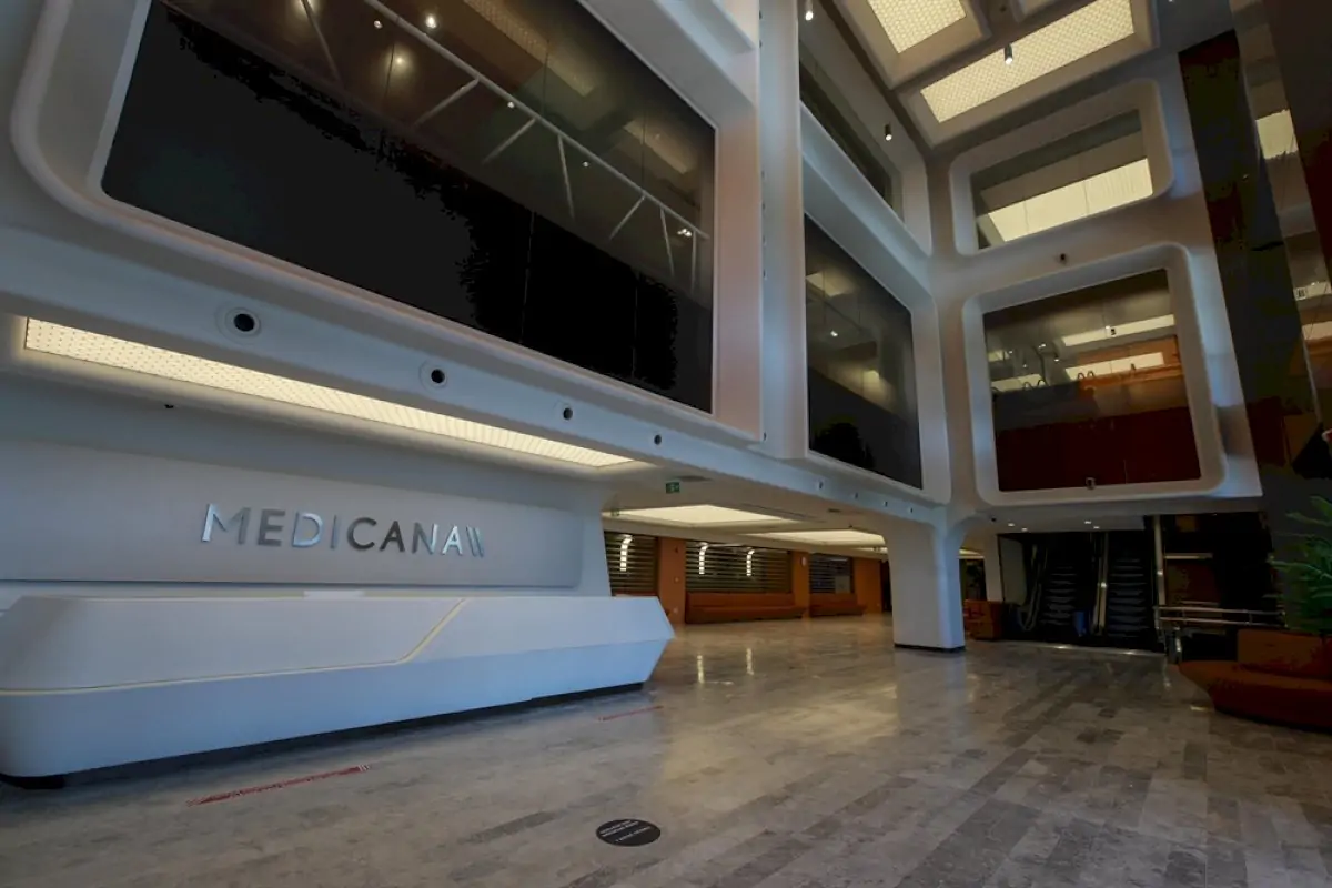 Medicana International Izmir Hospital - Image 1