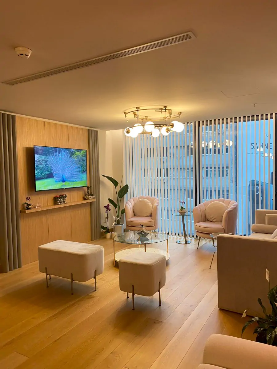 Dr. Özgür Ağlamış Barbieplasty Inventor - Image 2