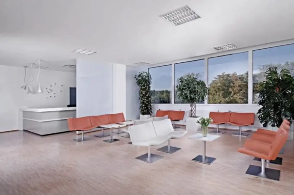 Prague Medical Institute (PMI) - Image 3