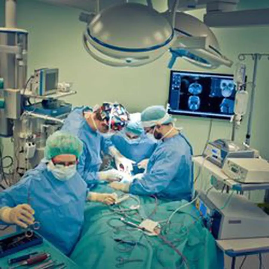 Face Clinic - Image 3