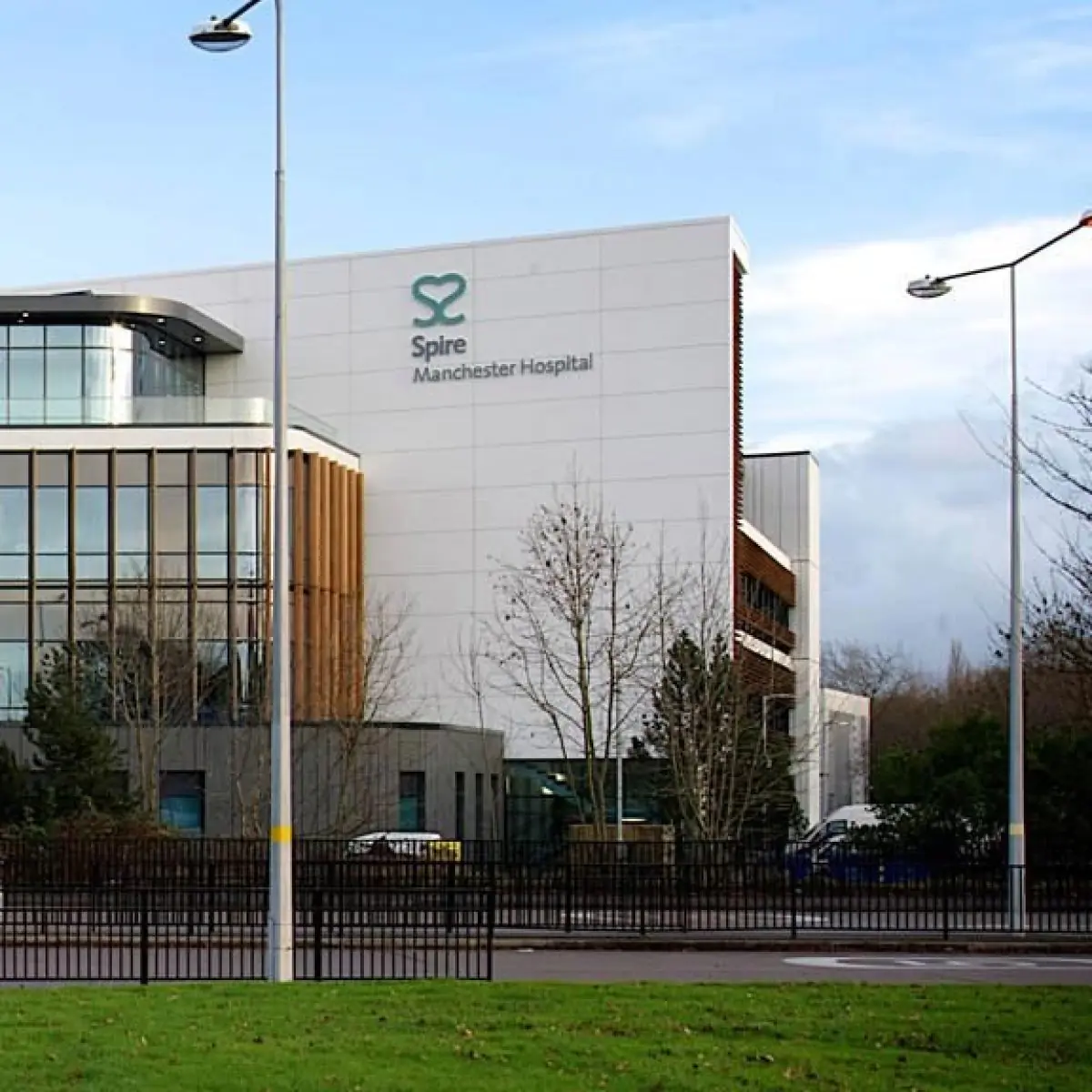 Spire London East Plastic & Cosmetic Surgery Clinic - Image 1