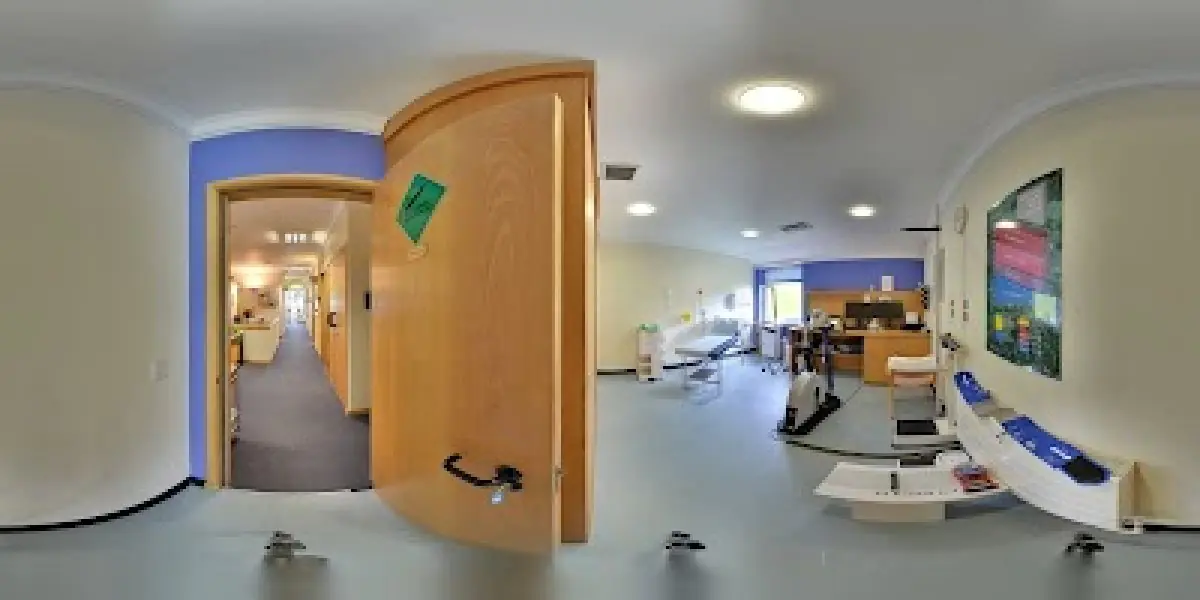 Spire London East Plastic & Cosmetic Surgery Clinic - Image 2