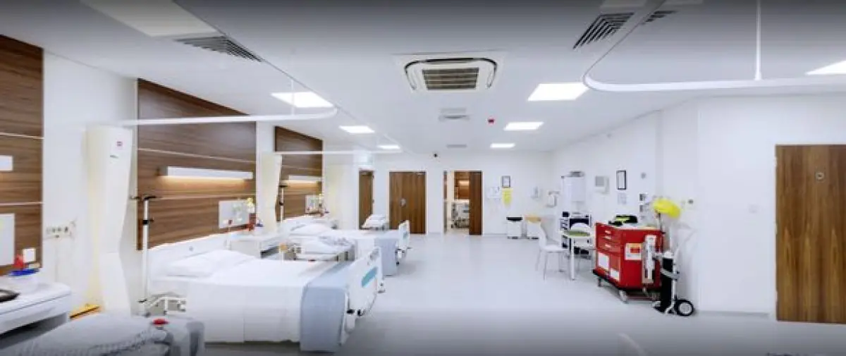 Manchester Private Hospital - Image 1