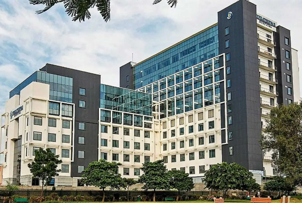 Venkateshwar Hospital - Image 1