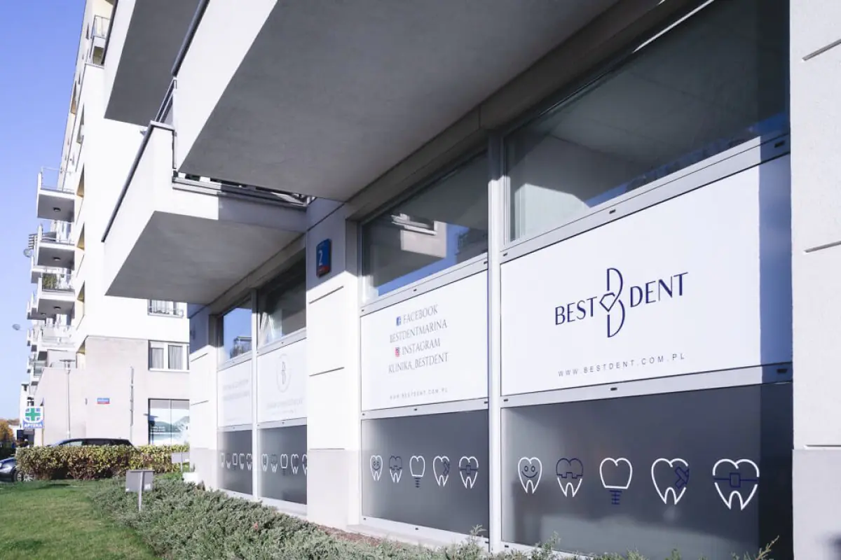 Best Dent Clinic - Image 1