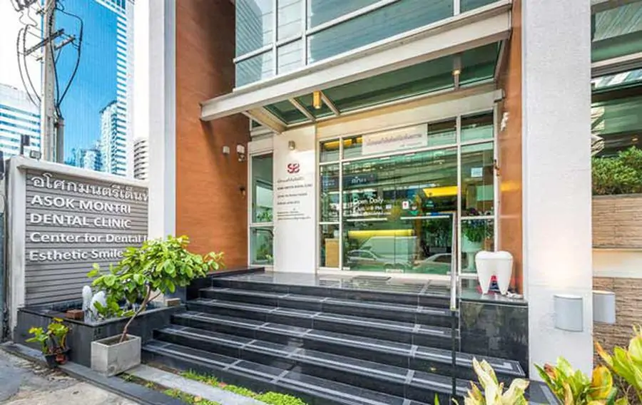 Asok Montri Dental Clinic - Image 3