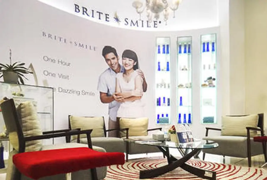 Dental Signature at Siam Paragon - Image 1
