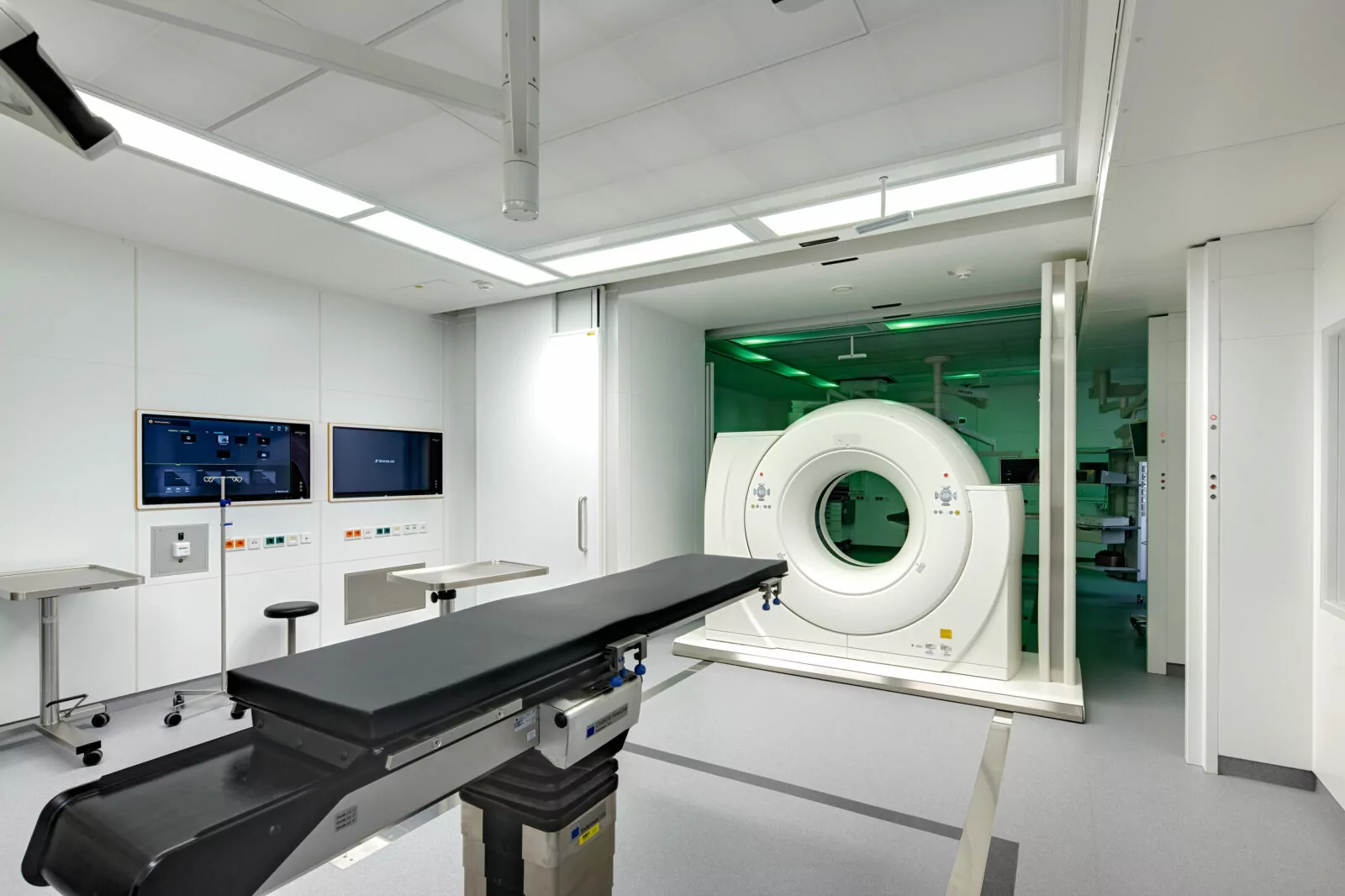 LMU Klinikum - Image 1