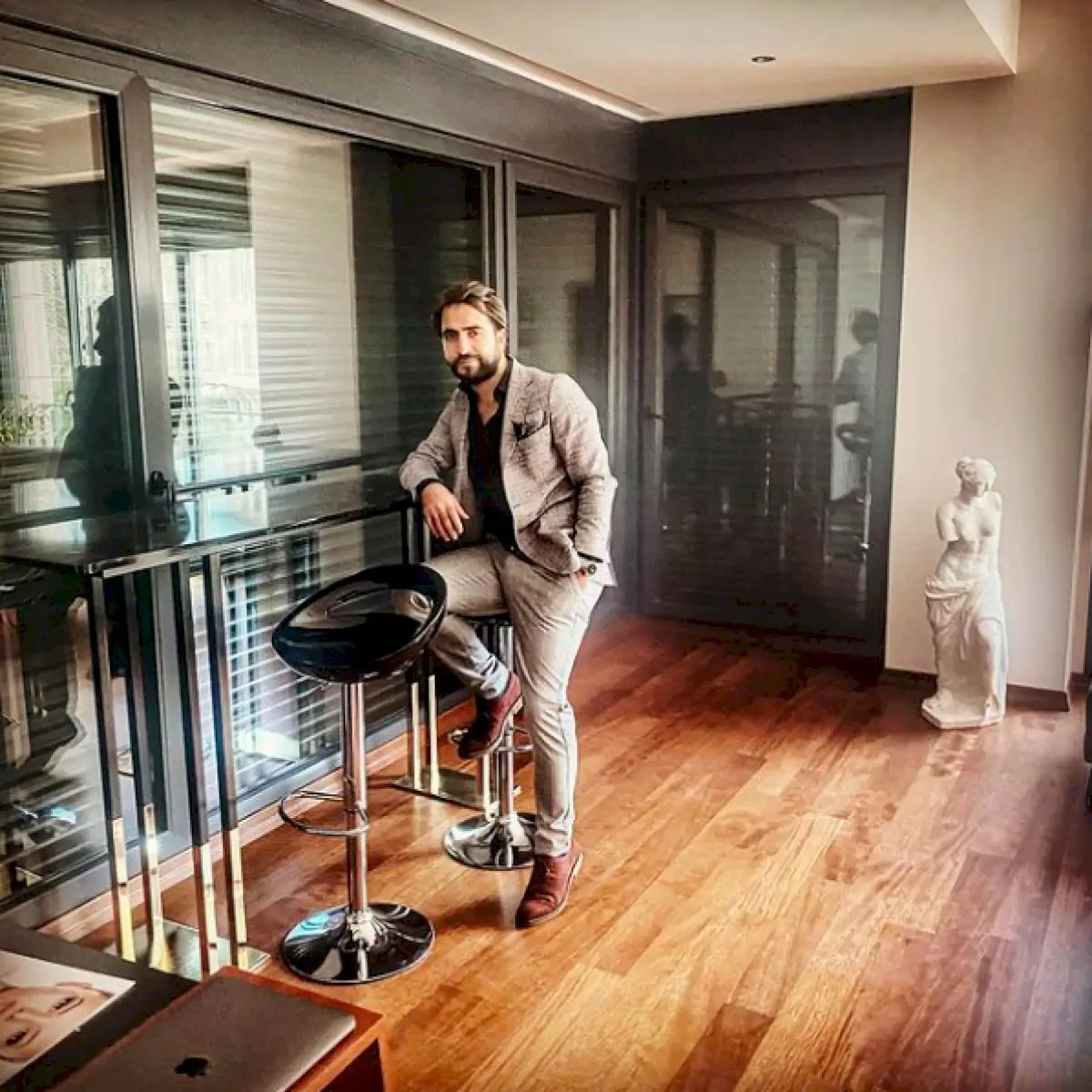 Dr. Omer Faruk Deveci's Private Practice - Image 2