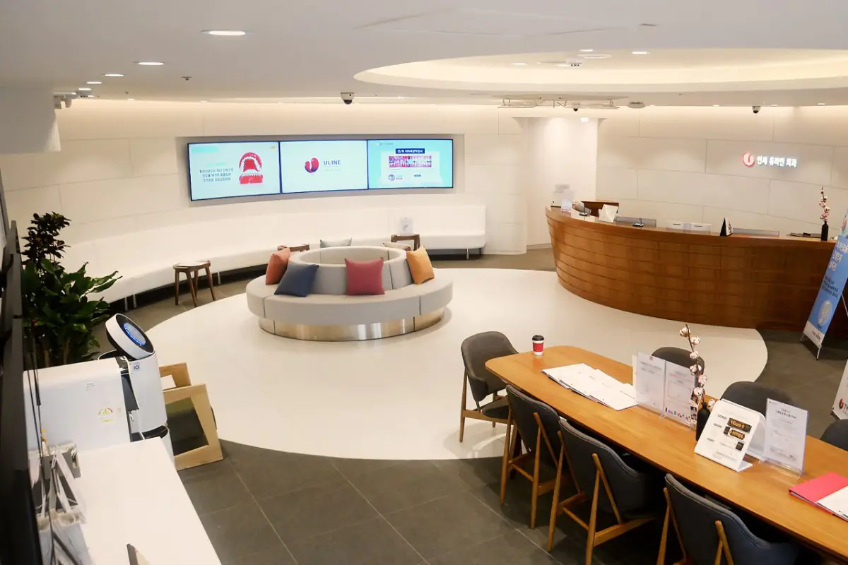 Yonsei Uline Dental Clinic - Image 1