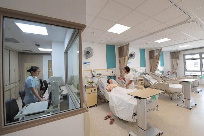 KK Women’s and Children’s Hospital - Image 1