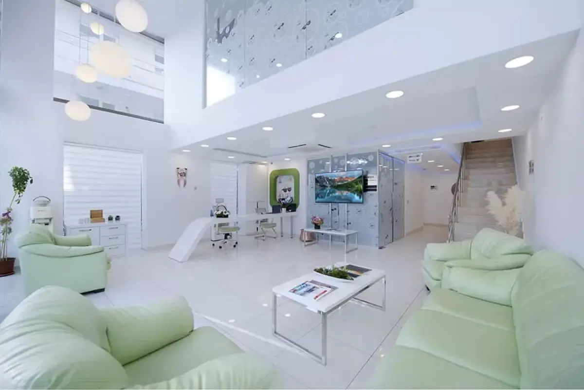 DentAntalya Dental Health Clinic - Image 1