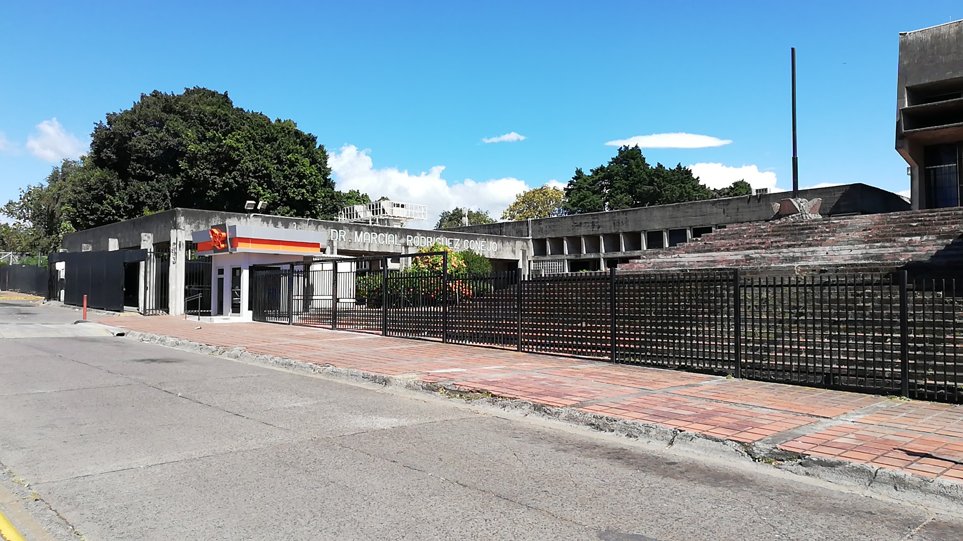 Hospital Clínica Marcial Rodríguez - Image 1