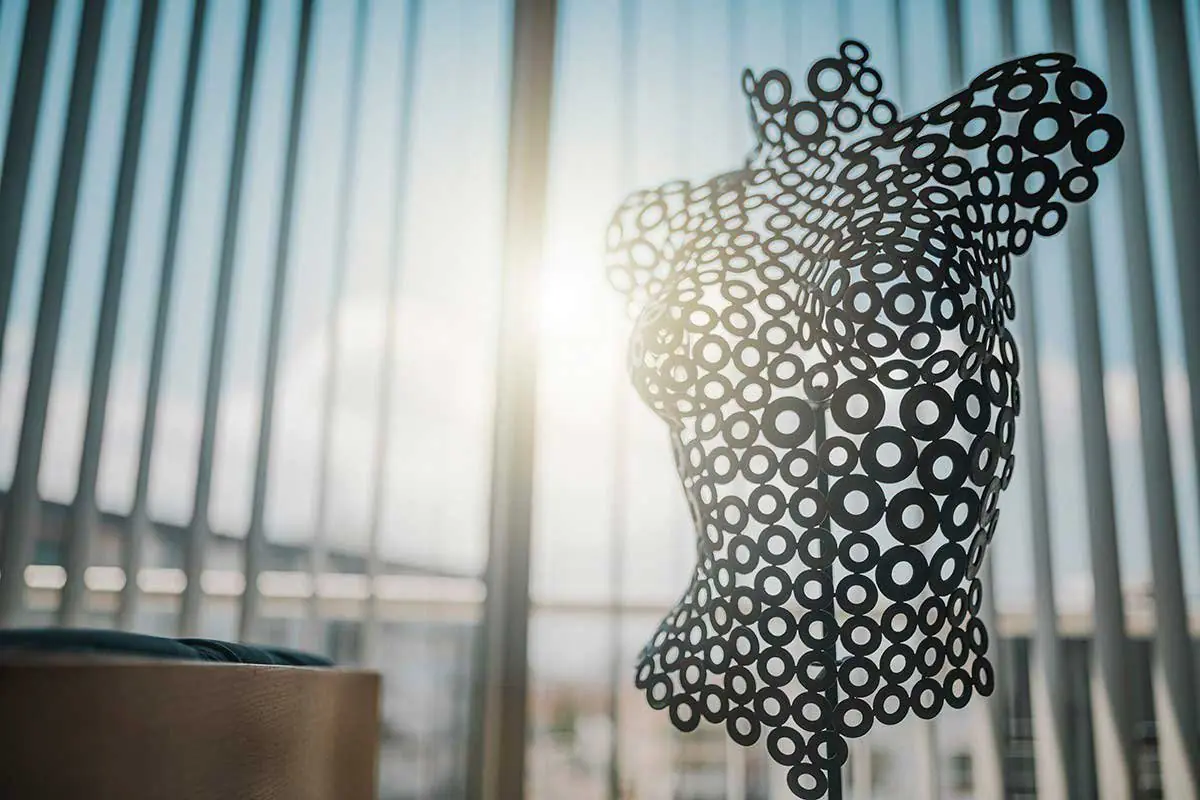 RENOVIUM CLINIC BY CEM CERKEZ MD - Image 2