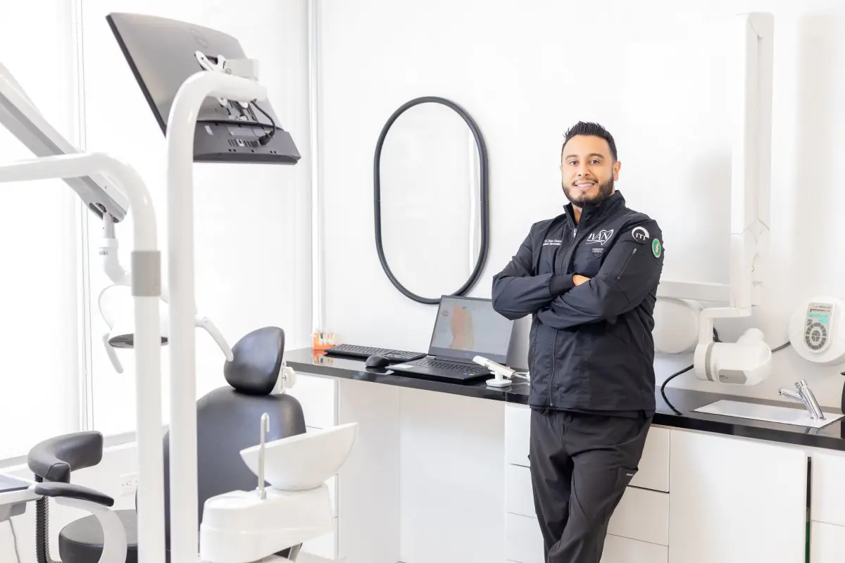 Ivan Implant and Cosmetic Dental - Image 1