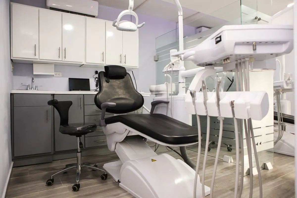 Rose Dental Studio - Image 3