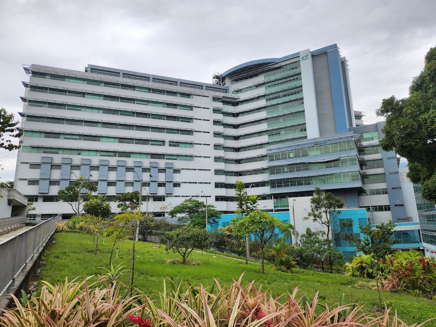 Hospital Pablo Tobón Uribe - Image 1