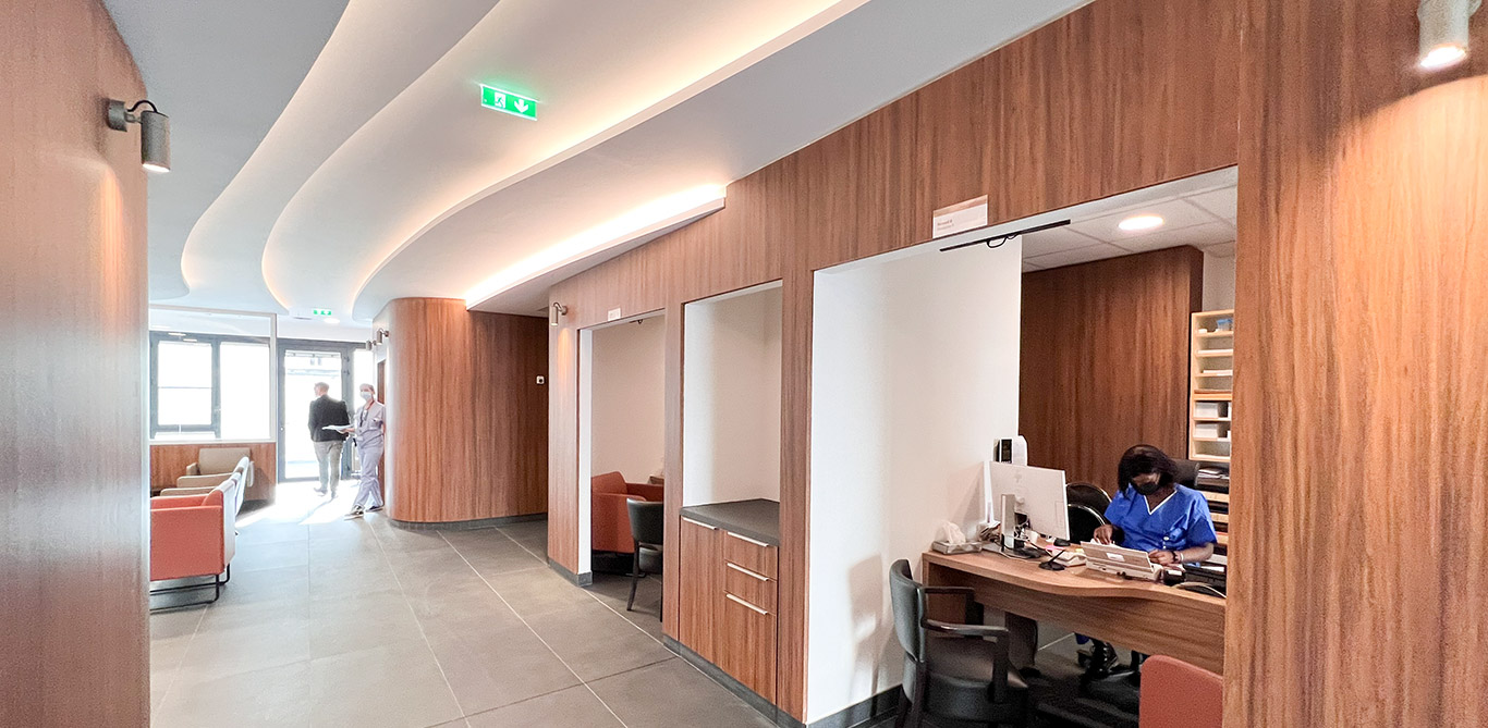 American Hospital of Paris - Image 1