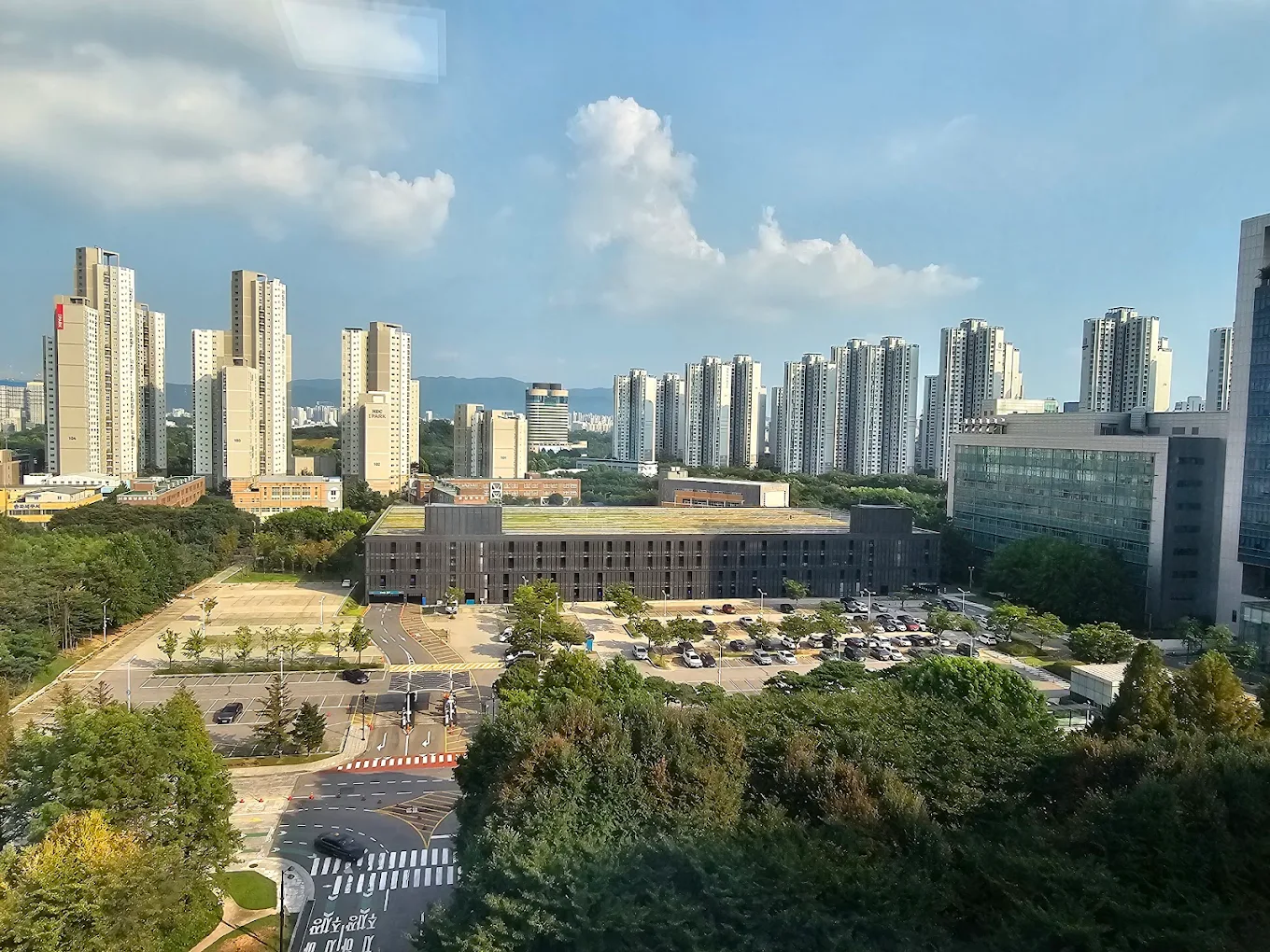 Asan Medical Center - Image 2