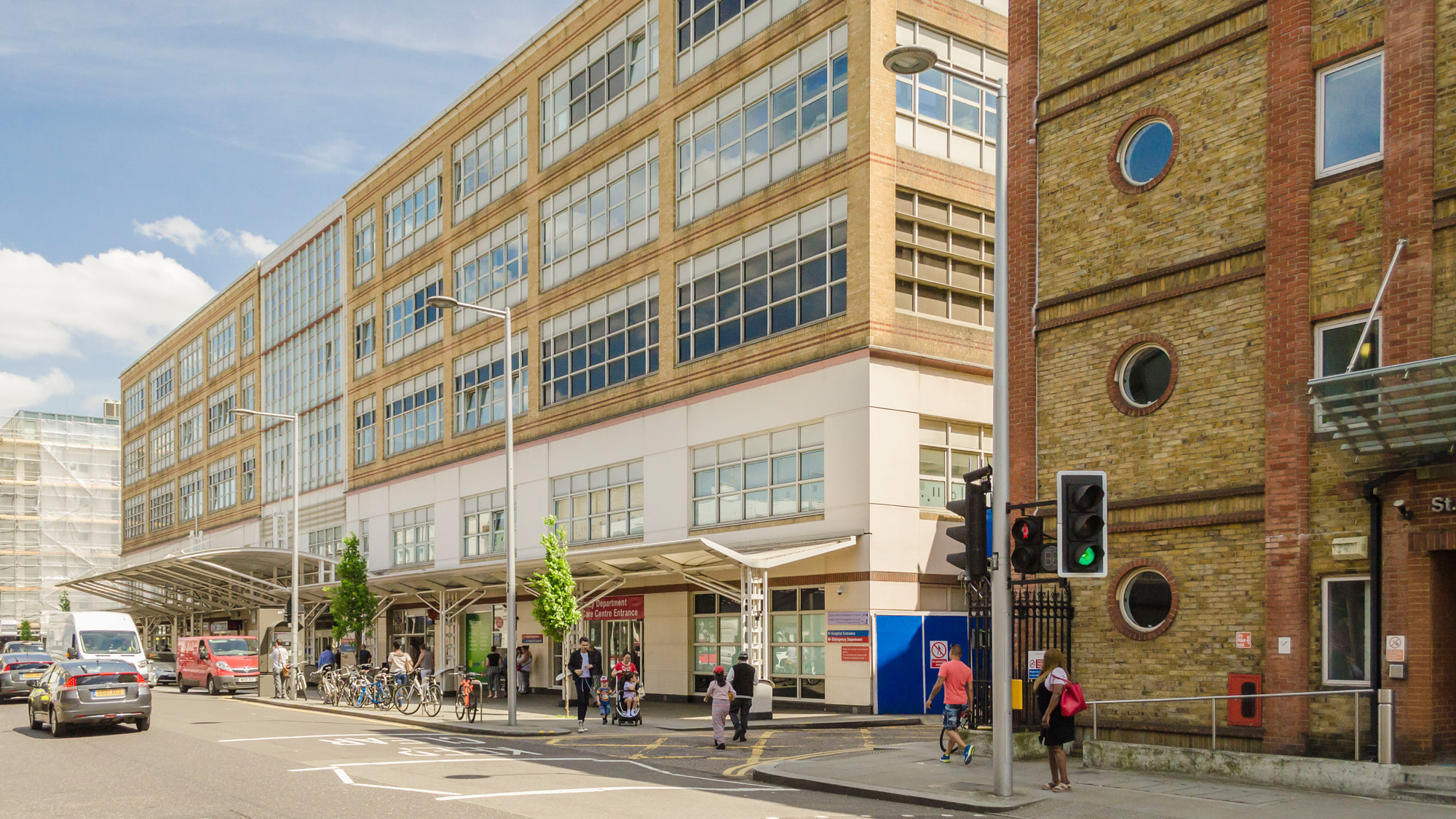 Chelsea and Westminster Hospital - Image 1