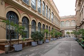 Hospital Clínic Barcelona - Image 1