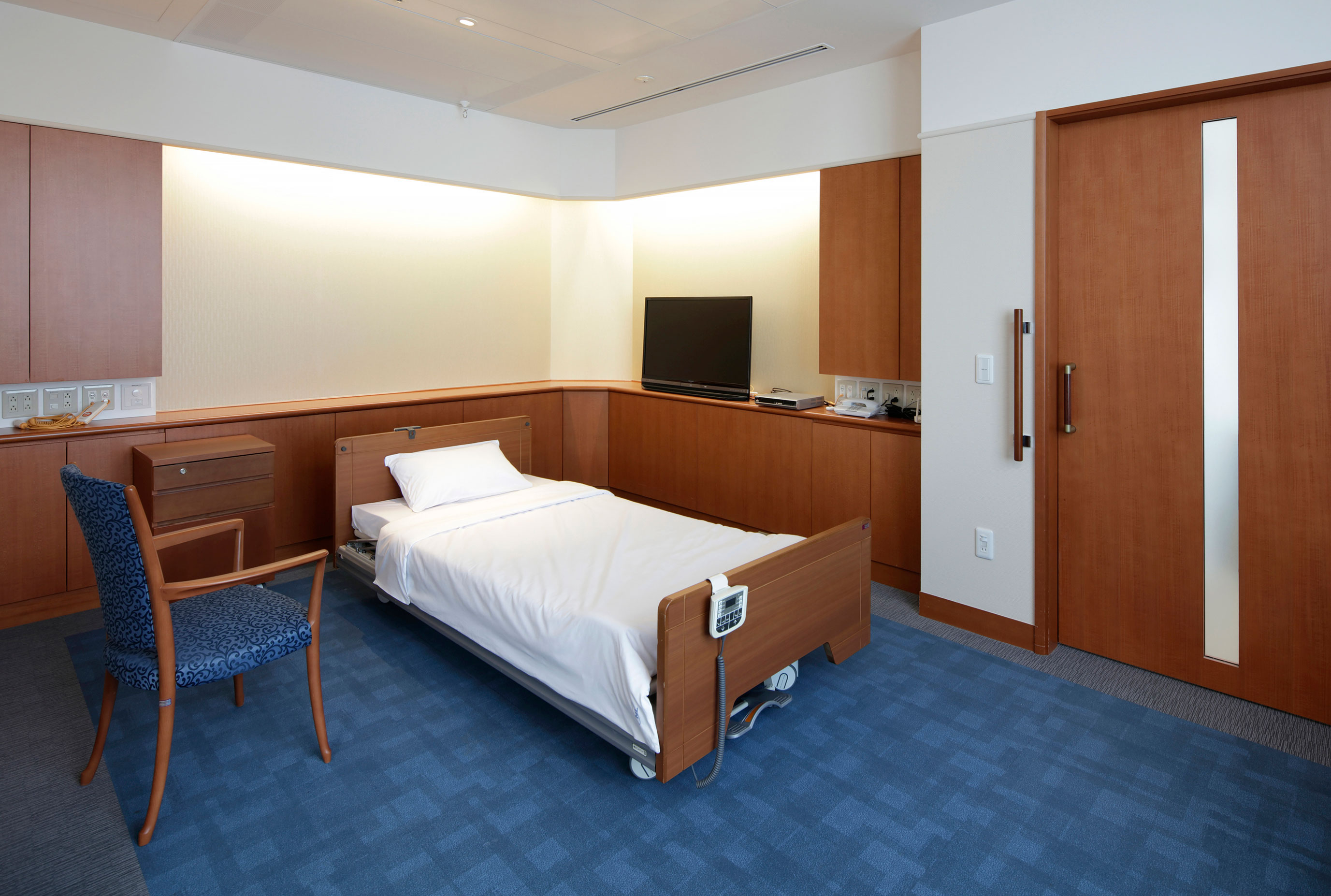 Juntendo University Hospital - Image 3