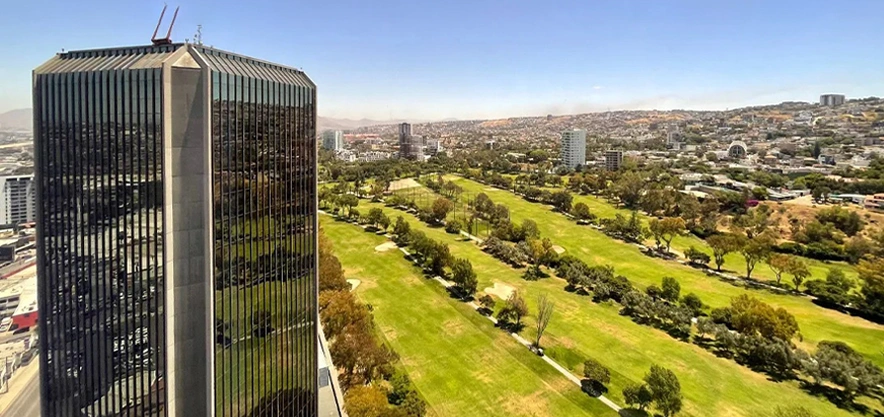 TJ Hair Clinic - Image 1