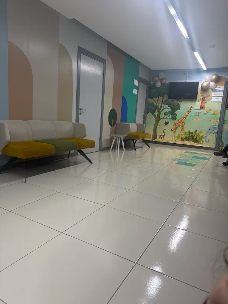 Dentakademi Oral Dental Healthcare - Image 3