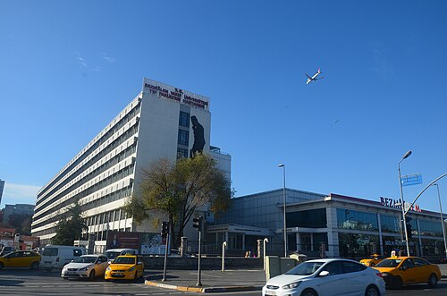 Bezmialem Vakif University Hospital - Image 1