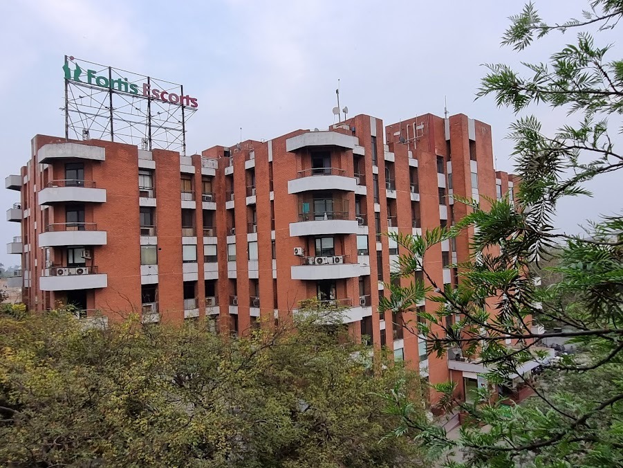 Fortis Escorts Heart Institute - Image 3