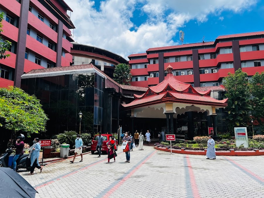 Amrita Hospital Kochi - Image 2