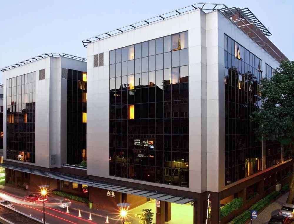 American Hospital, Istanbul - Image 1