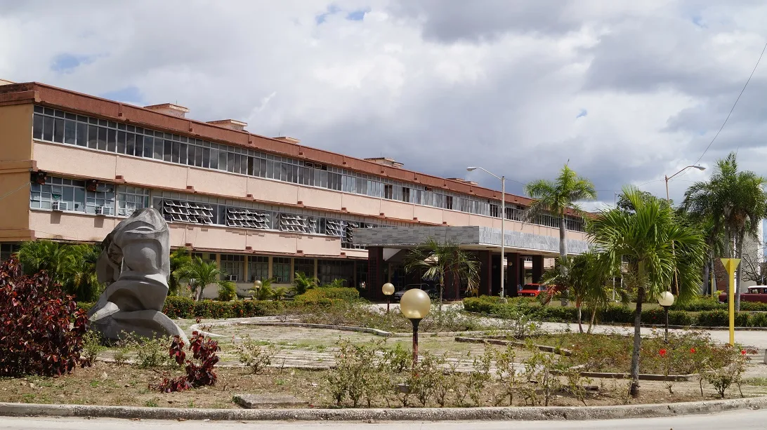 Hospital Clínico Quirúrgico Lucía Iñiguez Landín - Image 3