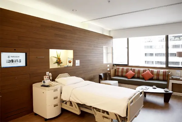 Bumrungrad International Hospital - Image 3