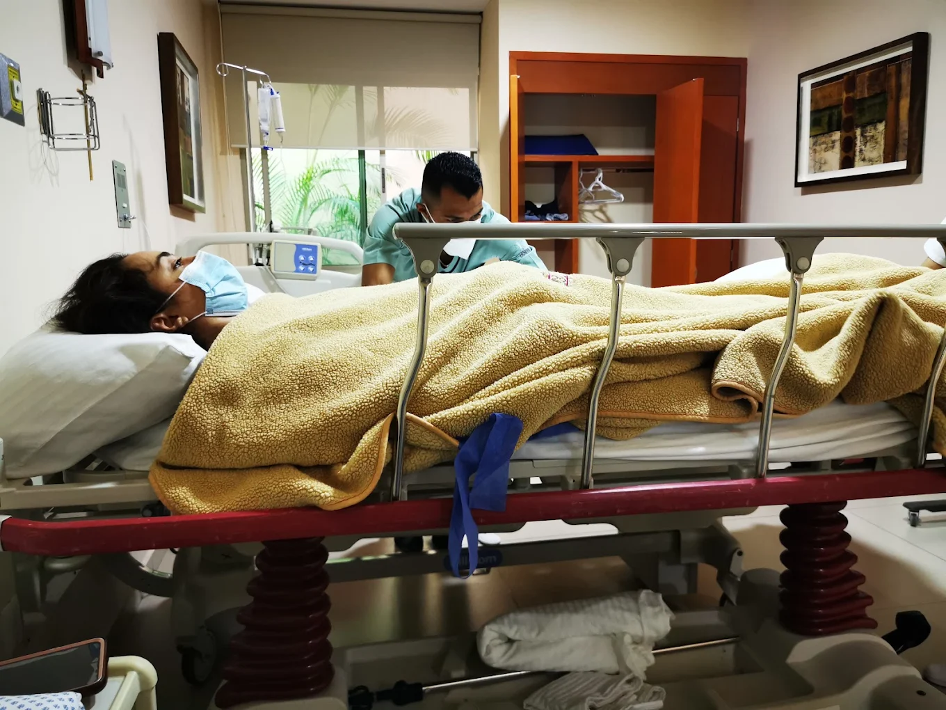 Hospital Country 2000 - Image 3