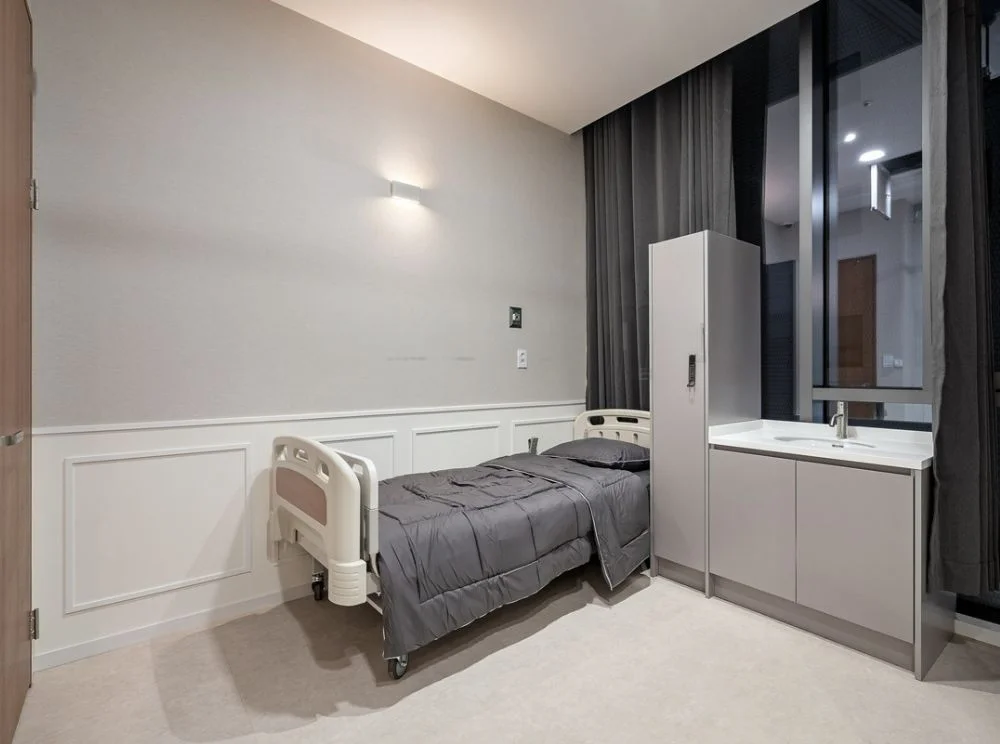 AB Plastic Surgery - Image 2