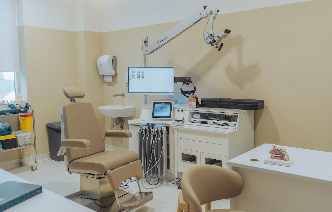 International modern hospital - Image 3