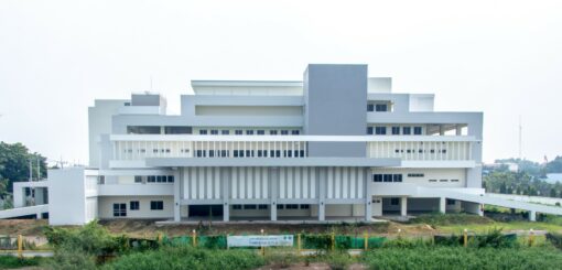 Rajavithi Hospital - Image 2