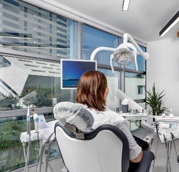 Dental Brush Clinic - Image 3