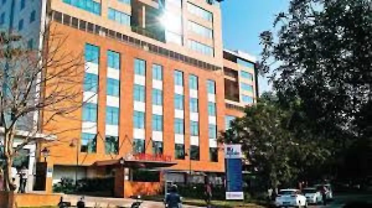 Apollo Hospital - Image 1