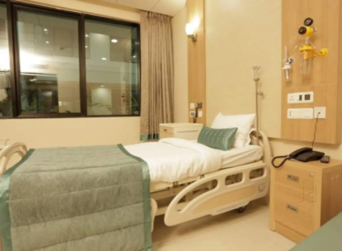 Apollo Hospital - Image 2