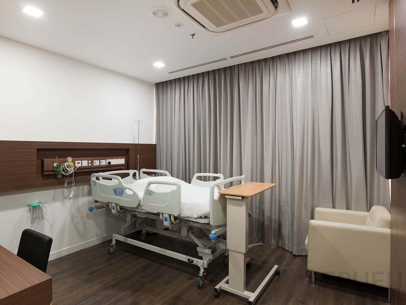 Beverly Wilshire Medical Centre - Image 3