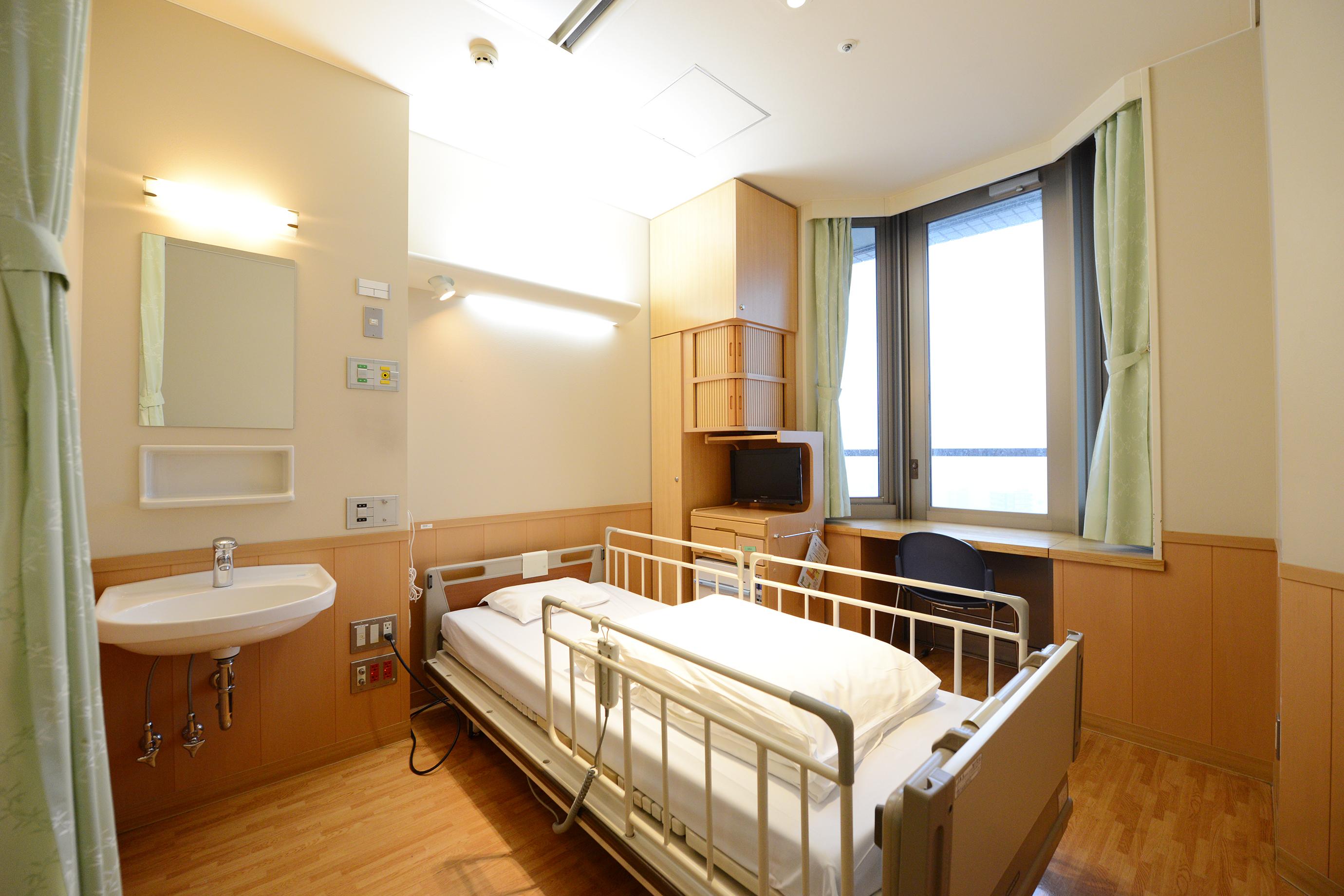 Nagoya University Hospital - Image 2